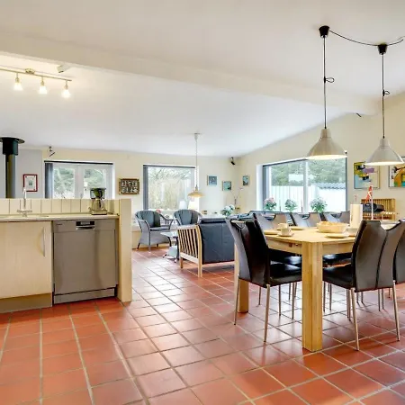 Lenni - 700m From The Sea In Nw Jutland By Interhome